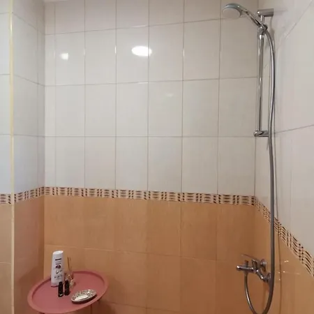 Famagusta Antoniya 公寓式酒店 阿赫洛伊