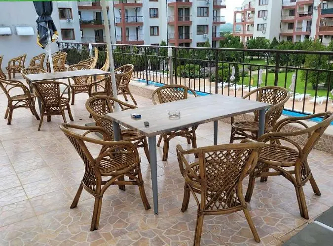 Апартхотел Famagusta Antoniya Ахелой