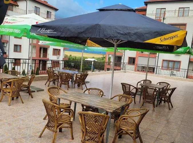 Famagusta Antoniya Апартхотел Ахелой