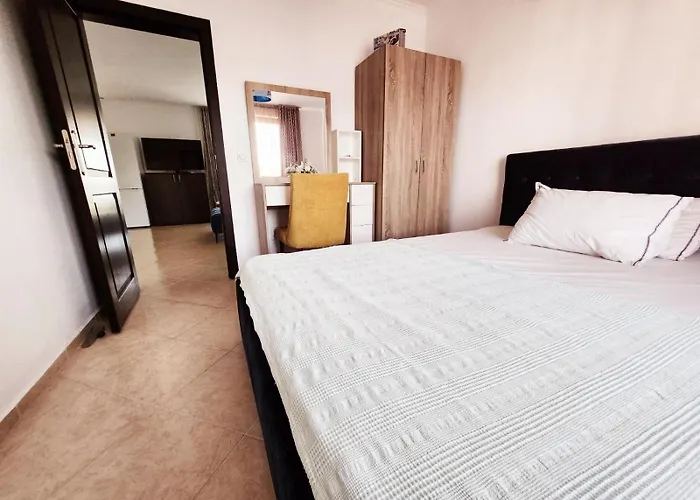 Апартхотел Famagusta Antoniya *